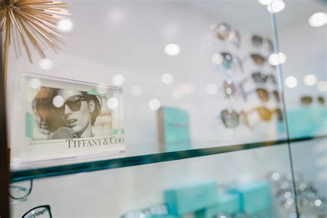 contact eyexcon|iconic contacts.